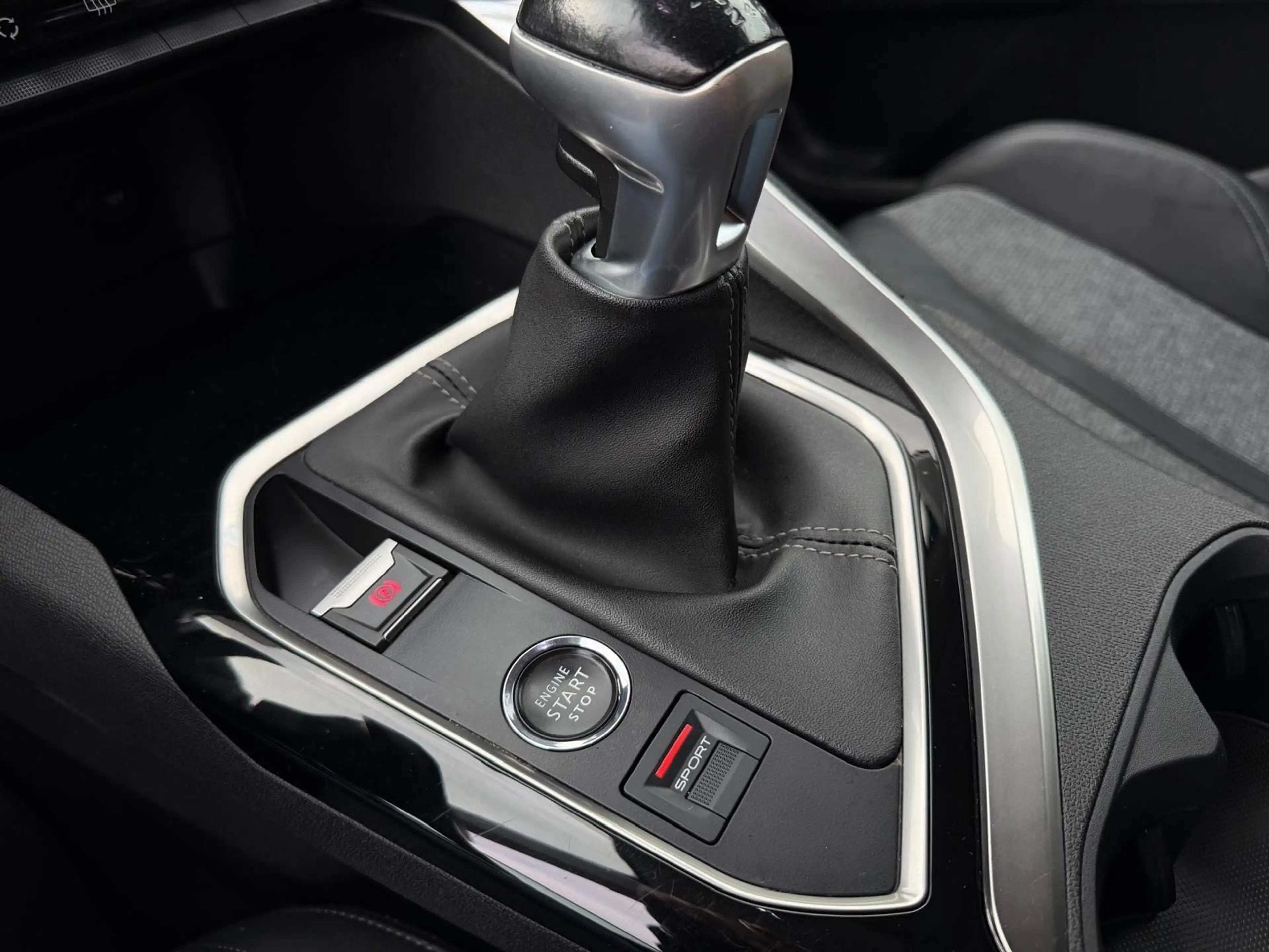 Peugeot 3008 Allure *TOTW*SPURH*ACC*NAVI*PDC*SPORT*PDC — photo 8