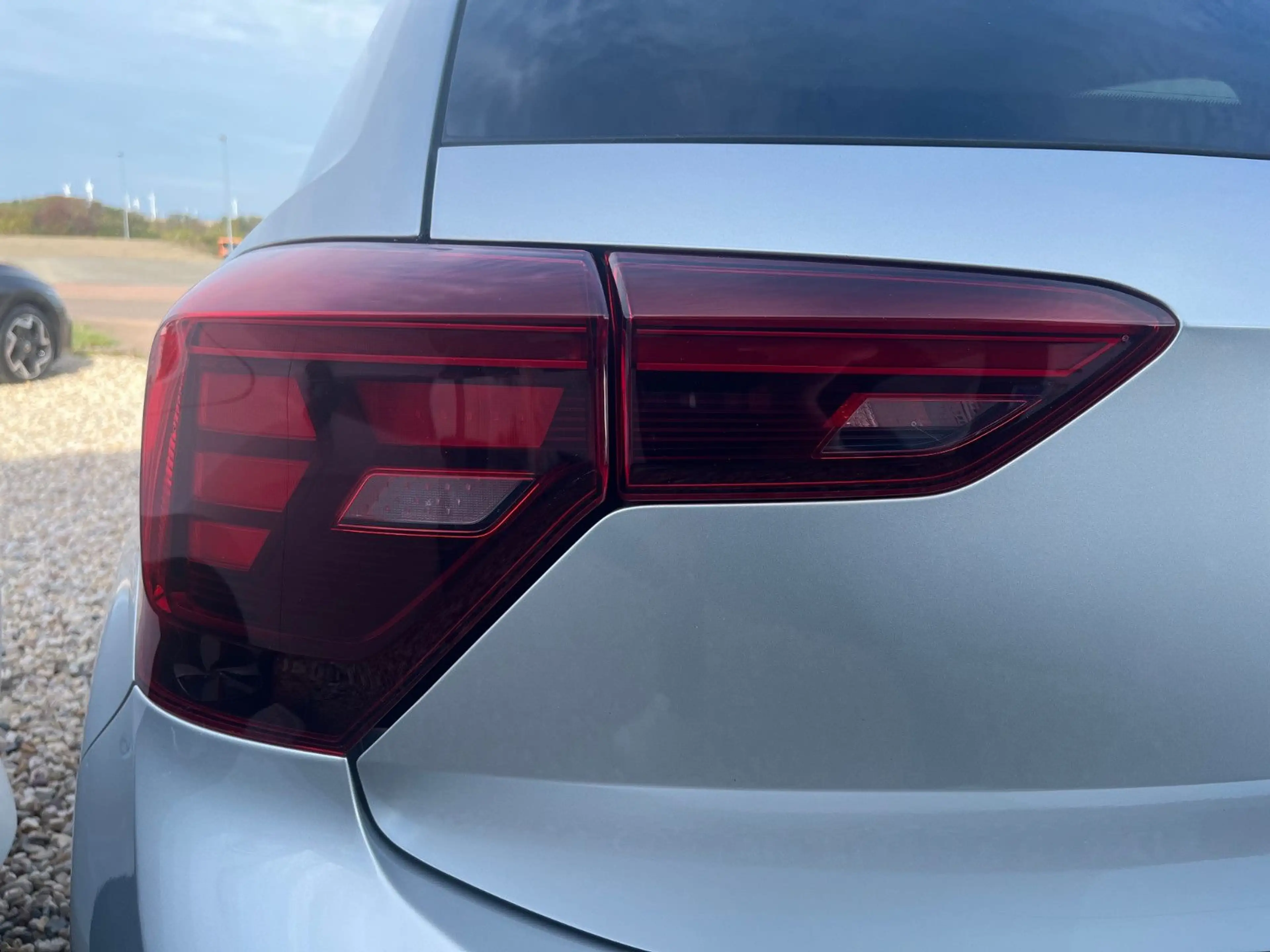 Volkswagen Polo VI Life mit LED+PDC+Navi — photo 9