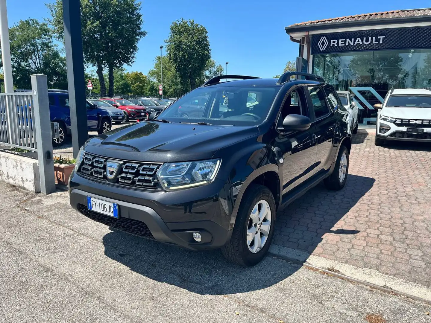 Dacia Duster 1.5 Blue dCi 8V 115 CV 4x2 Comfort Nero - 1