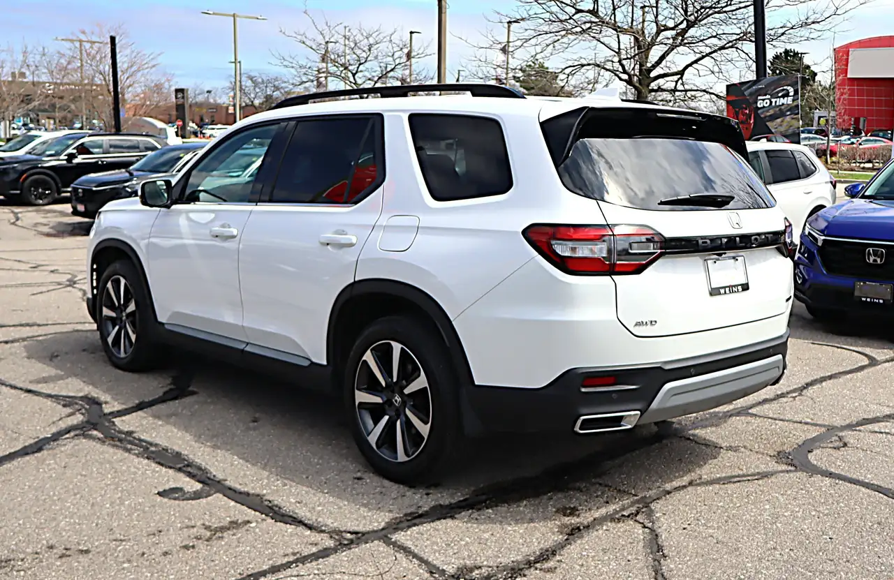 Honda Pilot photo Honda Pilot