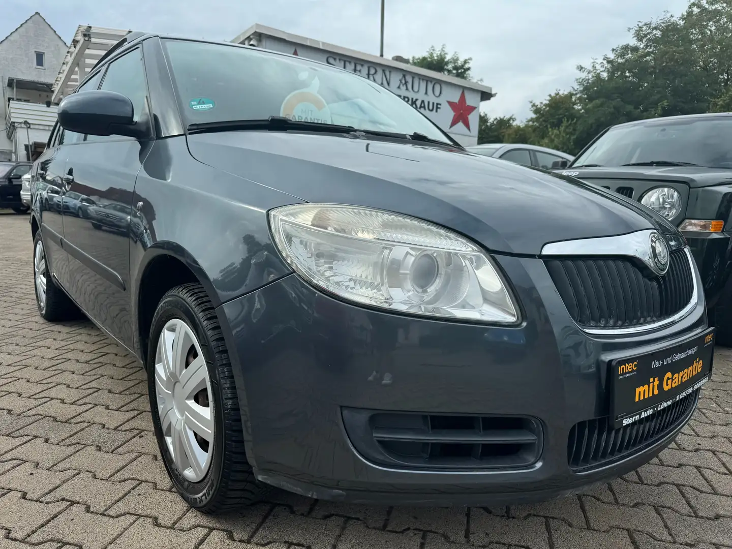 Skoda Fabia Ambiente*Klima*Garantie*Top Zustand Grau - 1