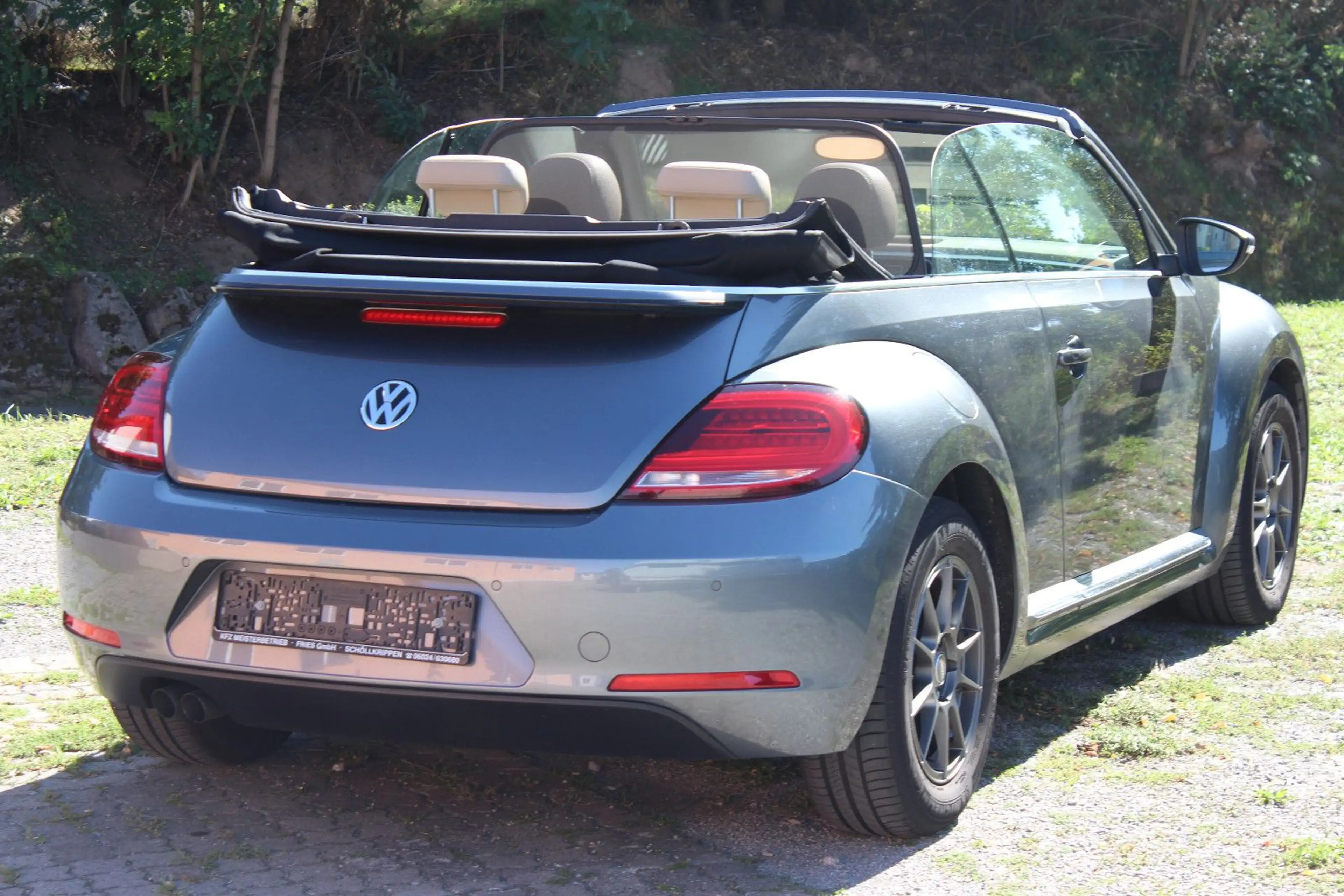 Volkswagen Beetle Cabriolet Design BMT — photo 7