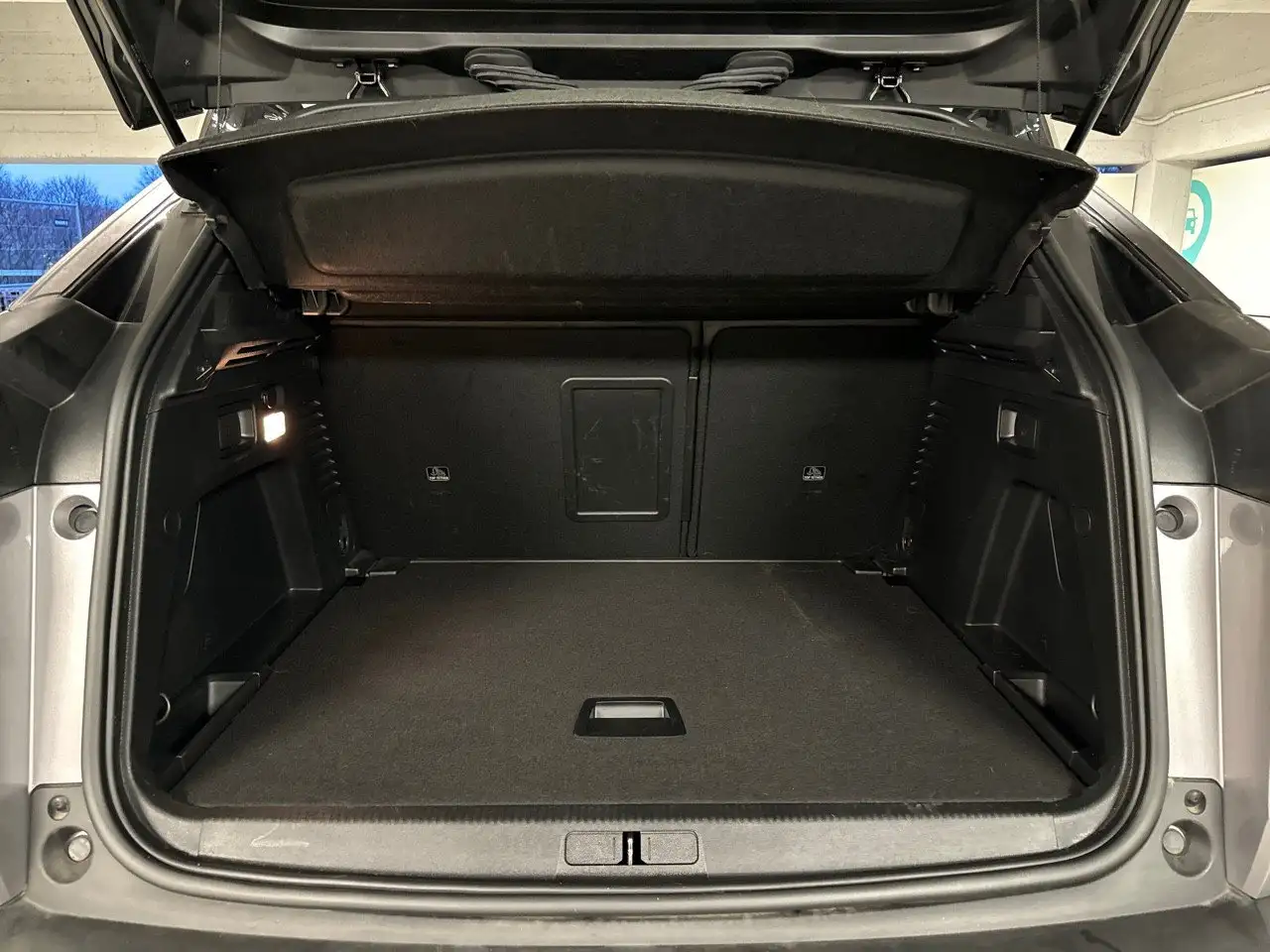 Peugeot 3008 BlueHDI 130 S&S EAT8 GT aut., миниатюра 11