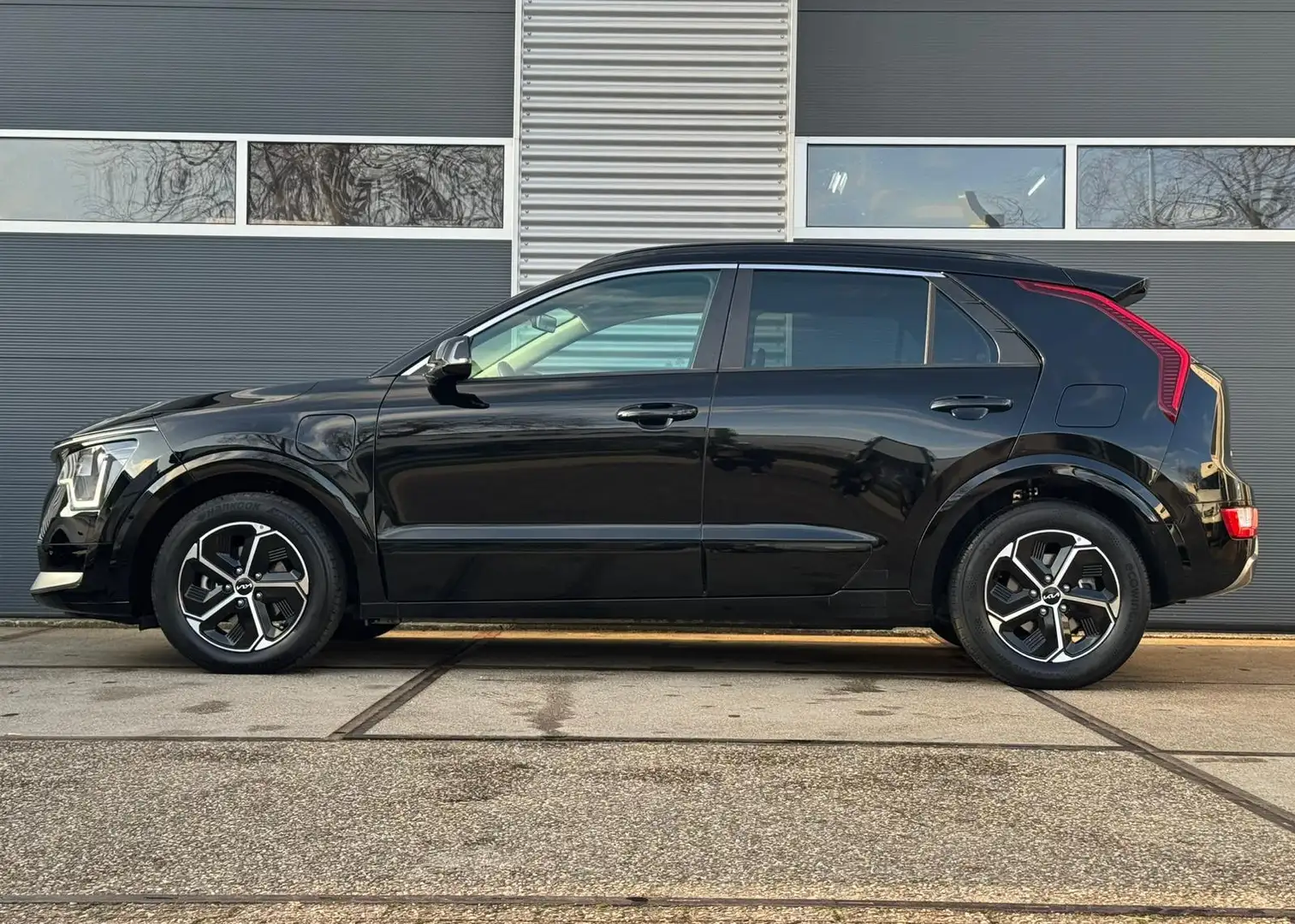 Kia Niro 1.6 GDi PHEV DynamicPlusLine |Camera |Keyless |ACC Noir - 2