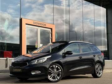 Sportswagon 1.6 GDI BusinessLine | Pano | Leder |