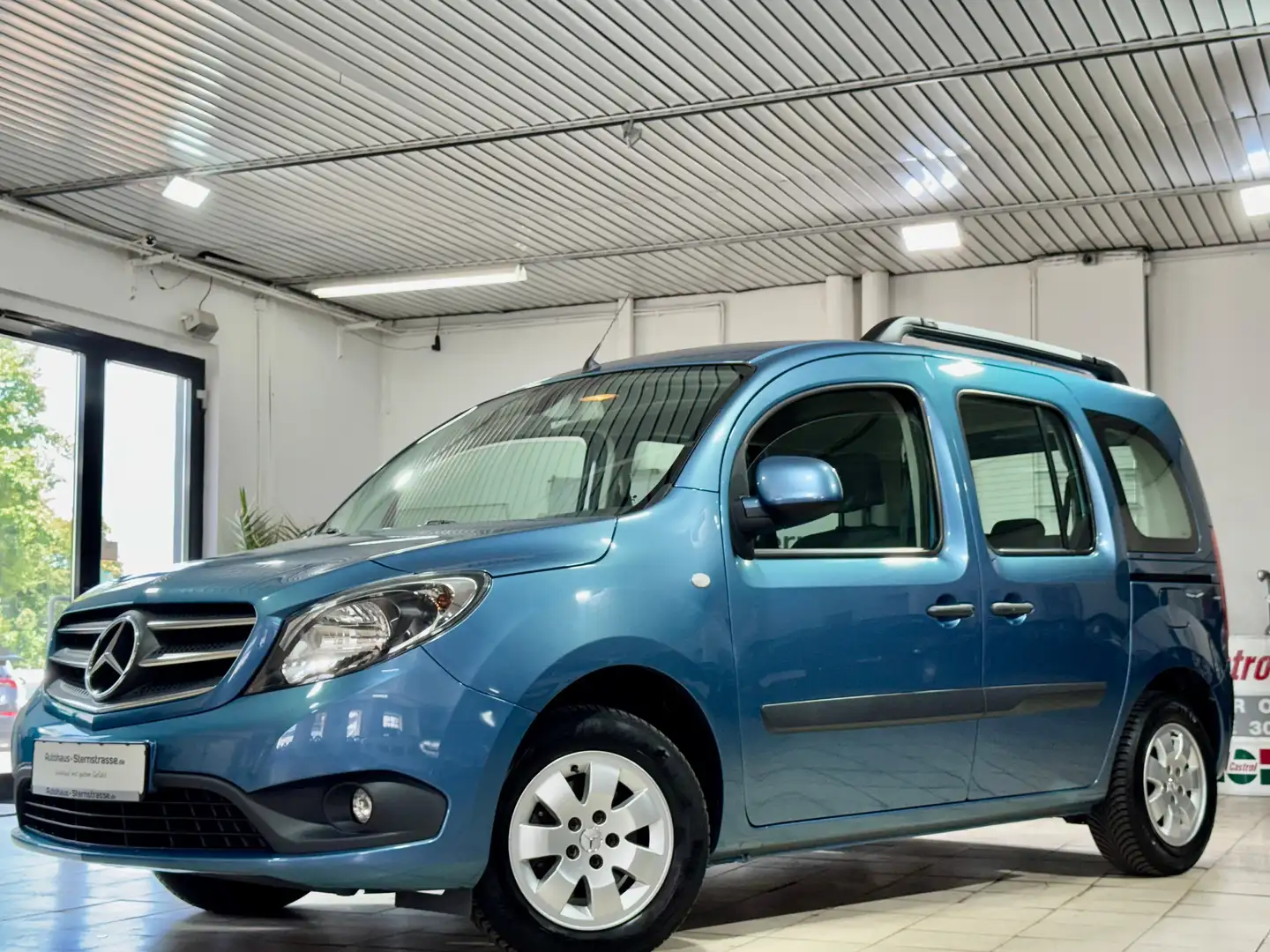 Mercedes-Benz Citan 111 Kombi 111 CDI*lang*Navi*GRA*RFK* Blauw - 1
