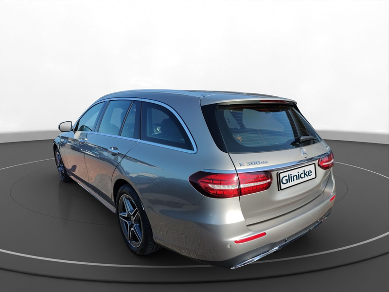 Mercedes-Benz E 300 de 4Matic AMG Line Pano AHK Luft Burmester — photo 8