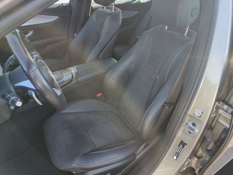 Mercedes-Benz E 300 de 4Matic AMG Line Pano AHK Luft Burmester — photo 2