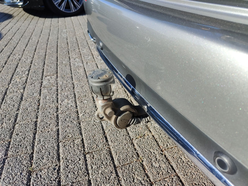 Mercedes-Benz E 300 de 4Matic AMG Line Pano AHK Luft Burmester — photo 20