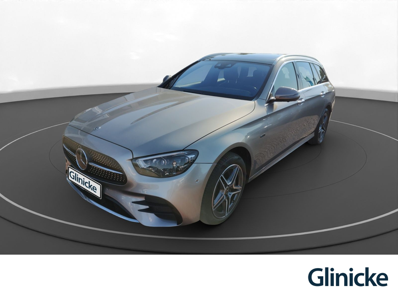 Mercedes-Benz E 300 de 4Matic AMG Line Pano AHK Luft Burmester