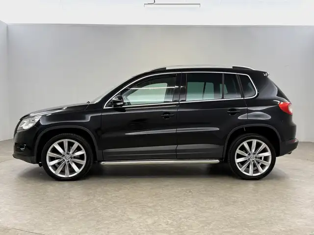 Volkswagen Tiguan view 9