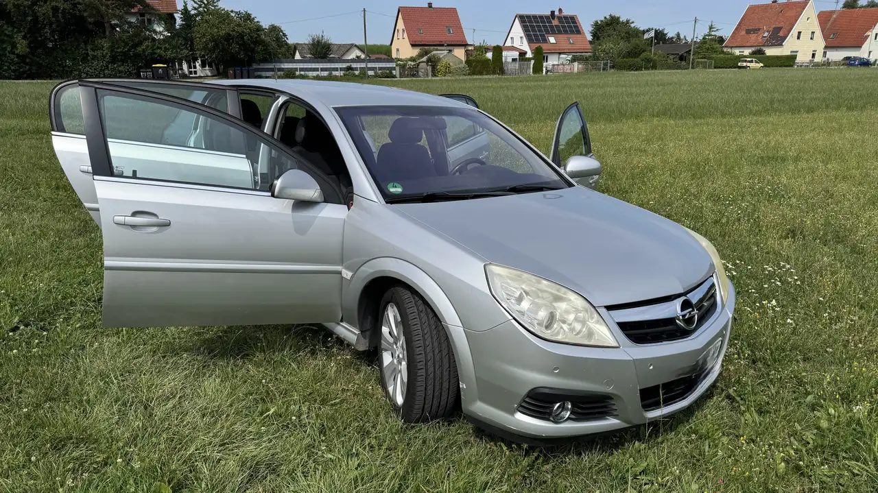 Opel Signum
