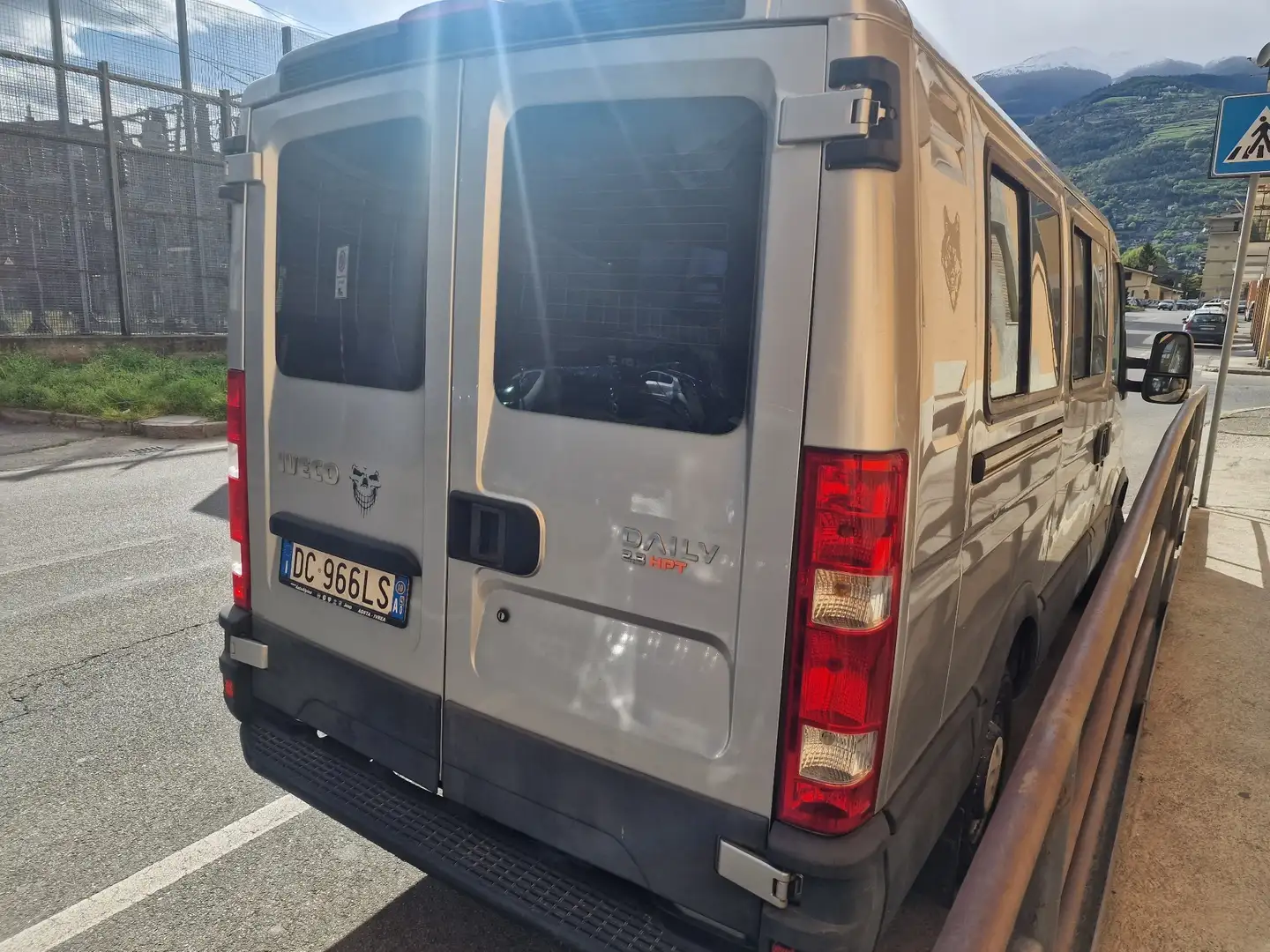Iveco Daily Daily 9 posti combi 132.000 km Gris - 2