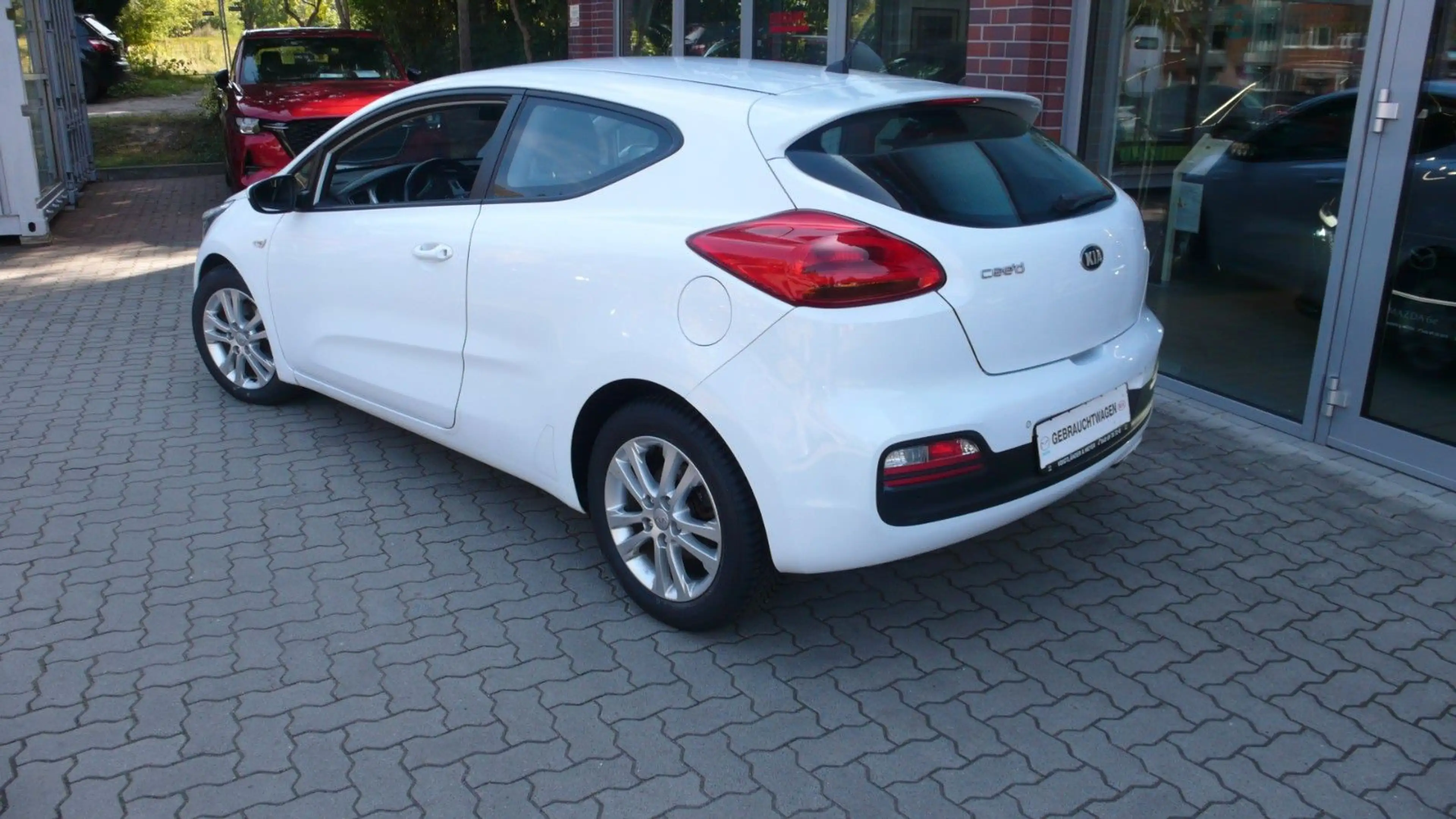 Kia ProCeed / pro_cee'd ProCeed 1.6 Edition 7 Emotion Klima Ganzjahresre — photo 5