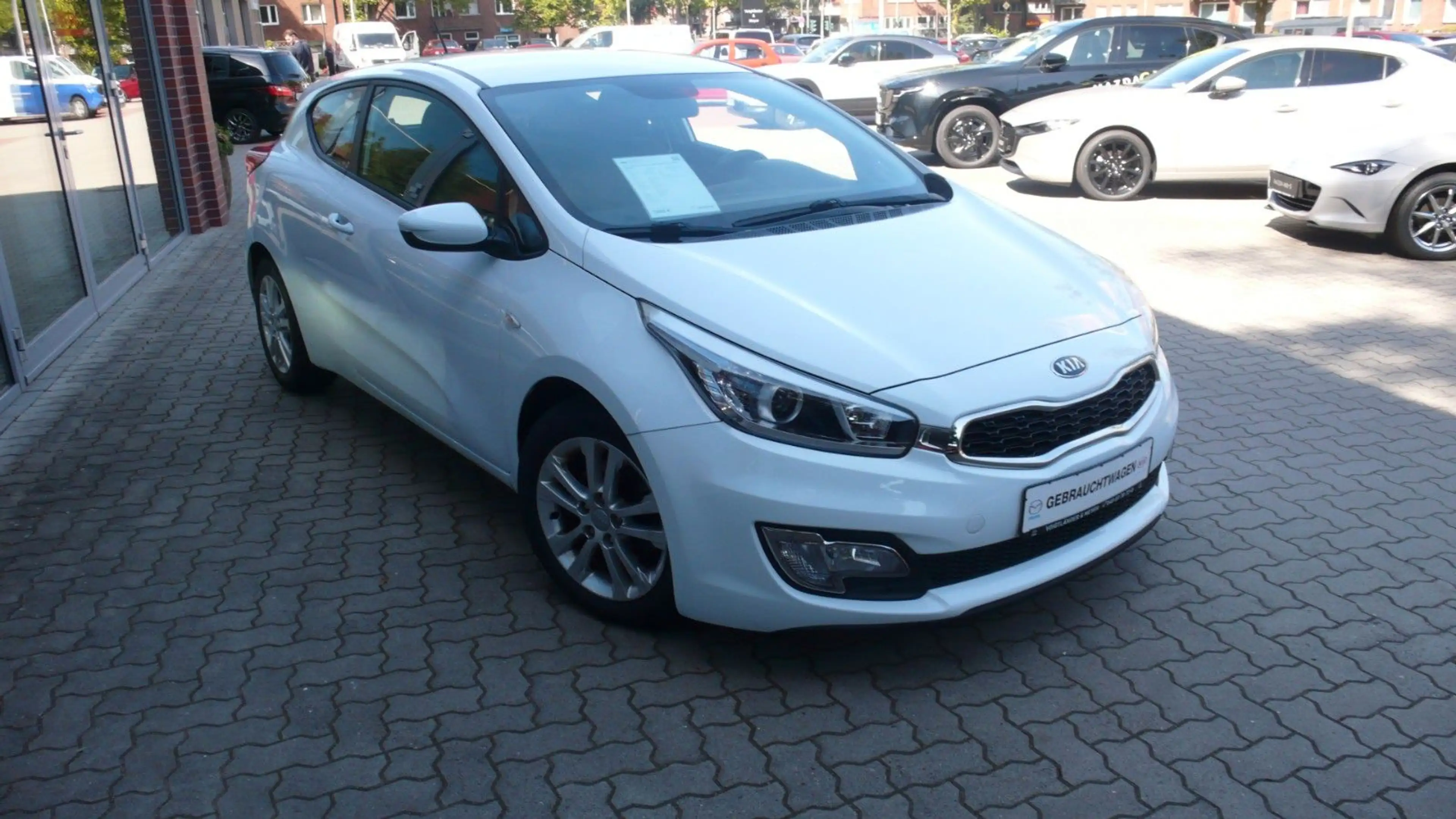 Kia ProCeed / pro_cee'd ProCeed 1.6 Edition 7 Emotion Klima Ganzjahresre — photo 3