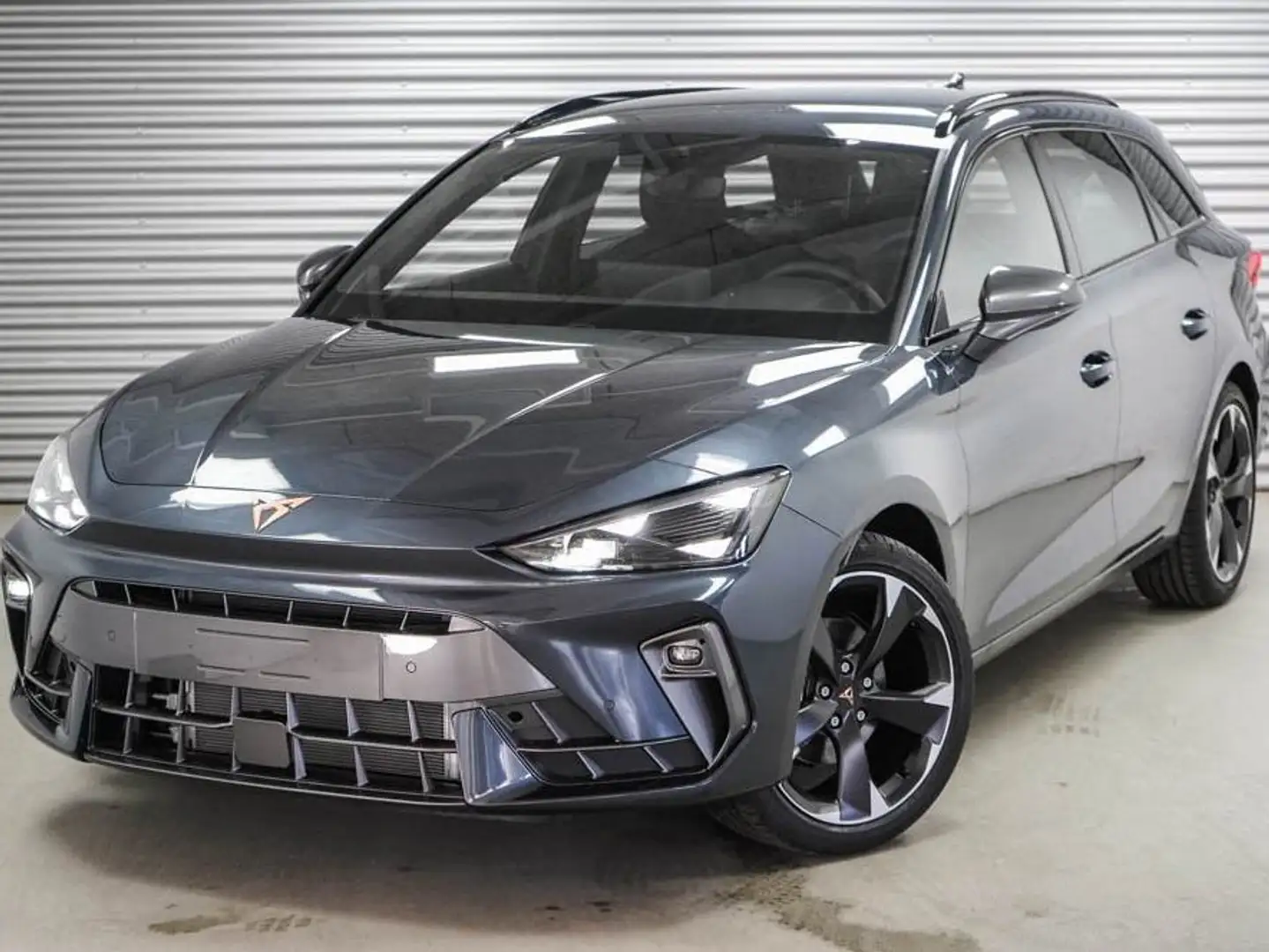 CUPRA Leon Sportstourer 1.5 eTSI DSG Grigio - 1