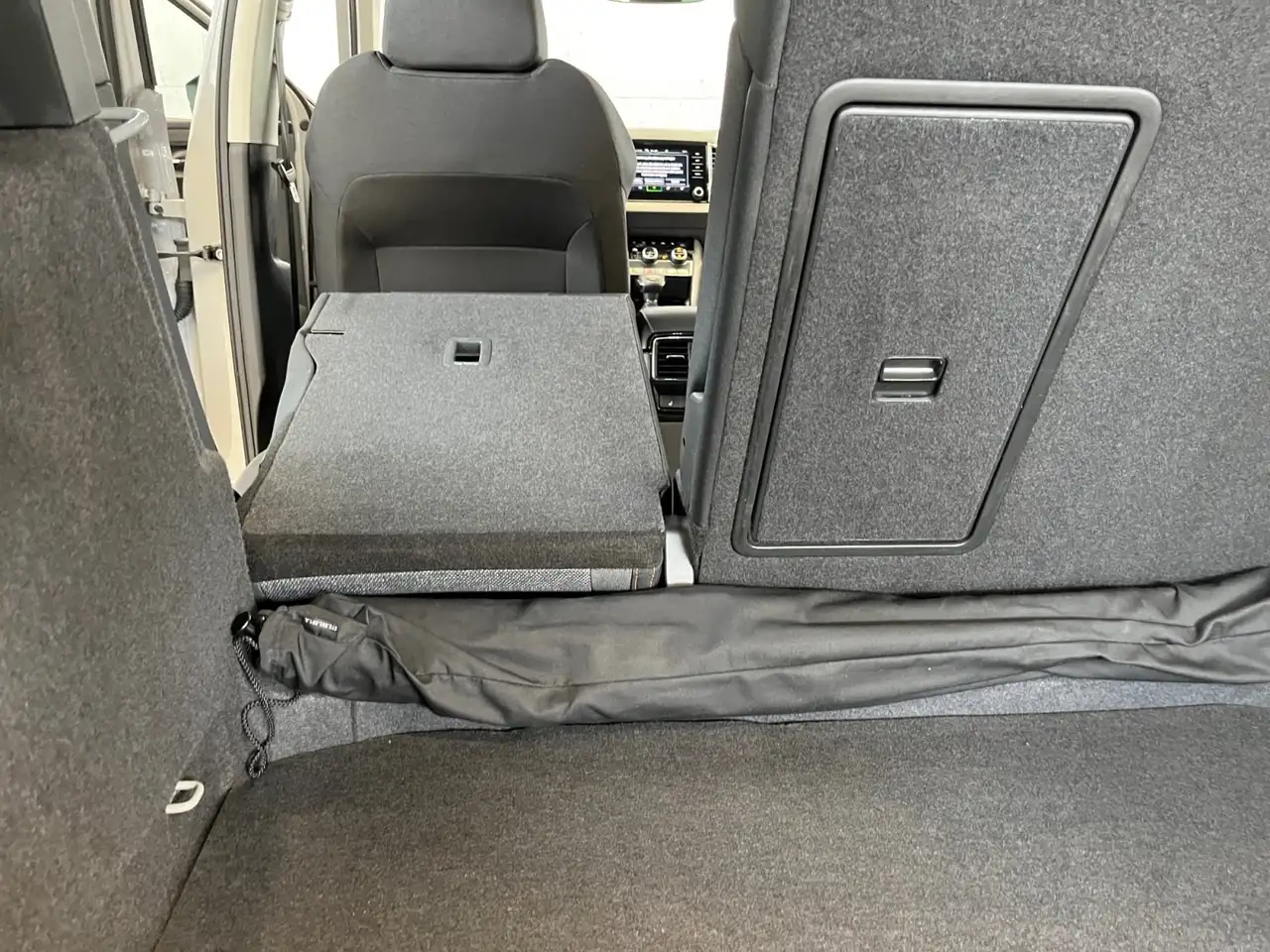 Skoda Karoq Clever 1.5 TSI DSG ACC Klimaautomatik PDC, миниатюра 18