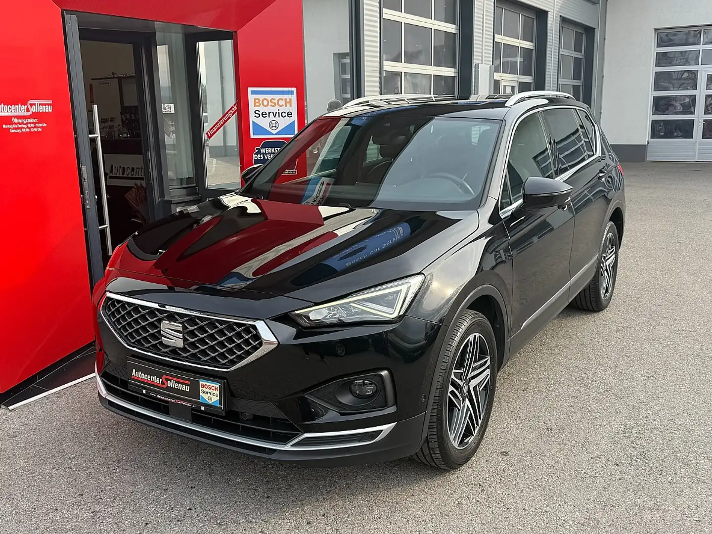 SEAT Tarraco 2,0 TDI Xcellence DSG 4Drive Schwarz - 2