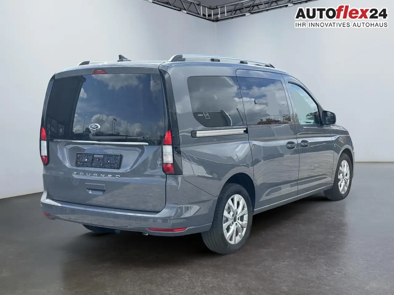 Ford Tourneo Connect Grand Titanium 2,0 TDCI L2 7 Sitzer Klimaautoma... 5
