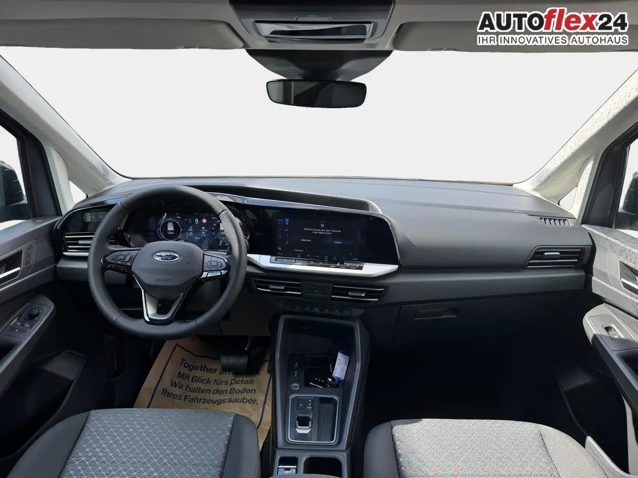 Ford Tourneo Connect Grand Titanium 2,0 TDCI L2 7 Sitzer Klimaautoma... 11