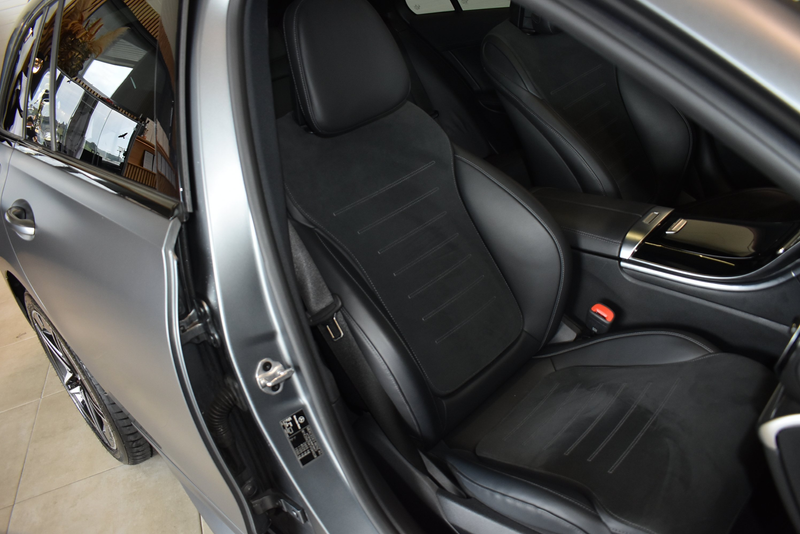 Mercedes-Benz C 300 C 300 e T //AMG Sport //Night //Pano — photo 22