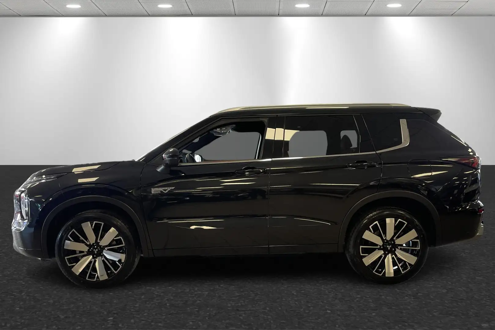 Mitsubishi Outlander 2.4 PHEV Instyle+ - 2