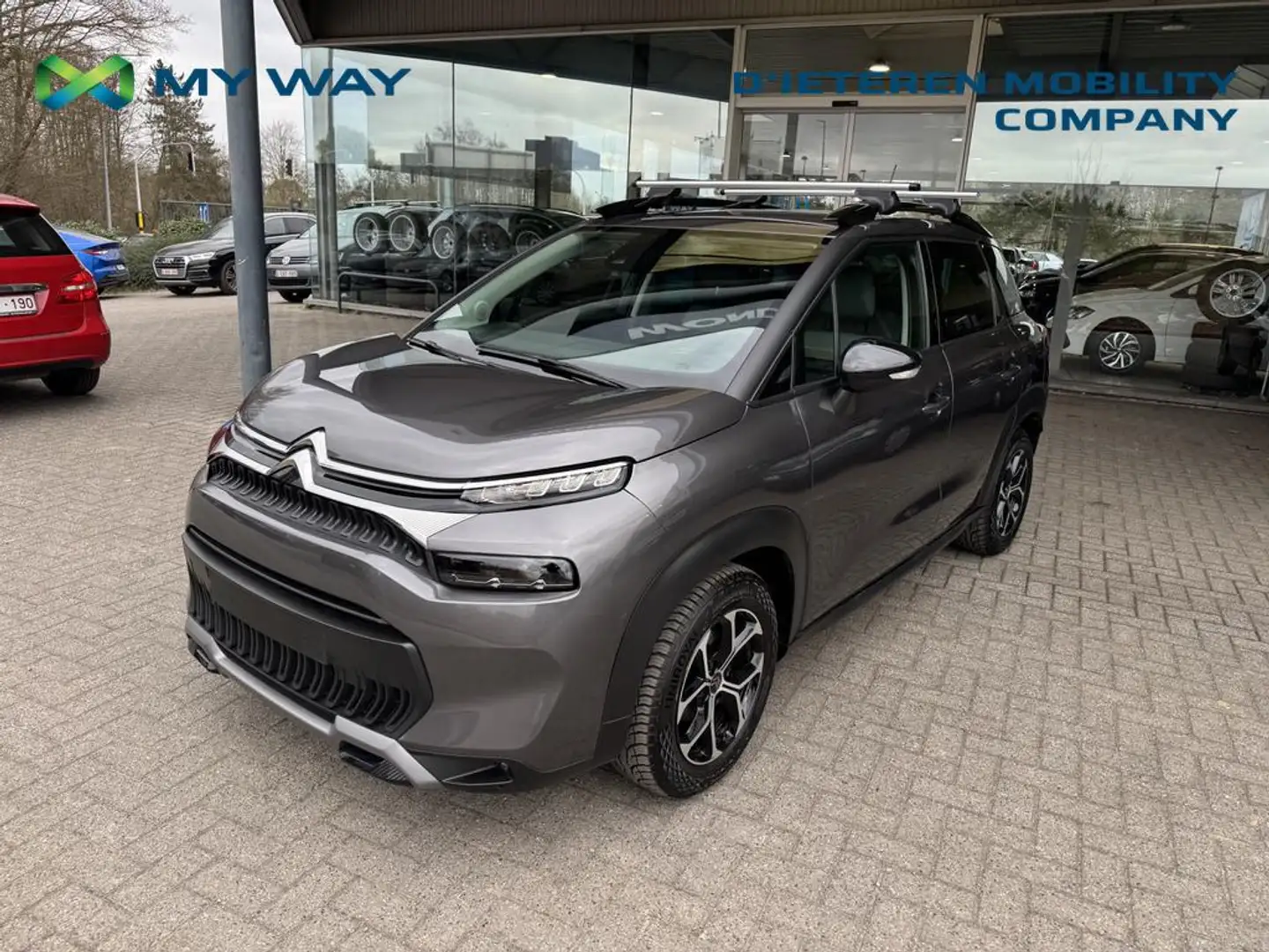 Citroen C3 Aircross SHINE 1.5 BlueHDi 110 PK 6v / GPS / Apple Carplay Grau - 1