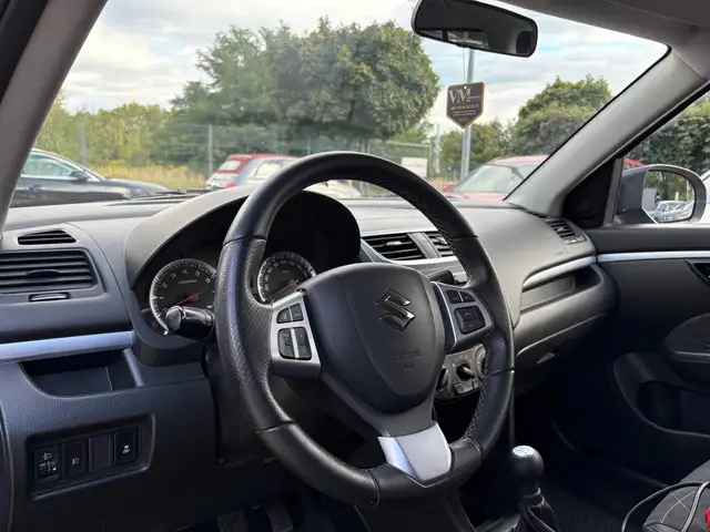 Suzuki Swift view 8