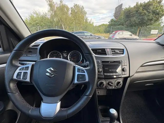 Suzuki Swift view 9