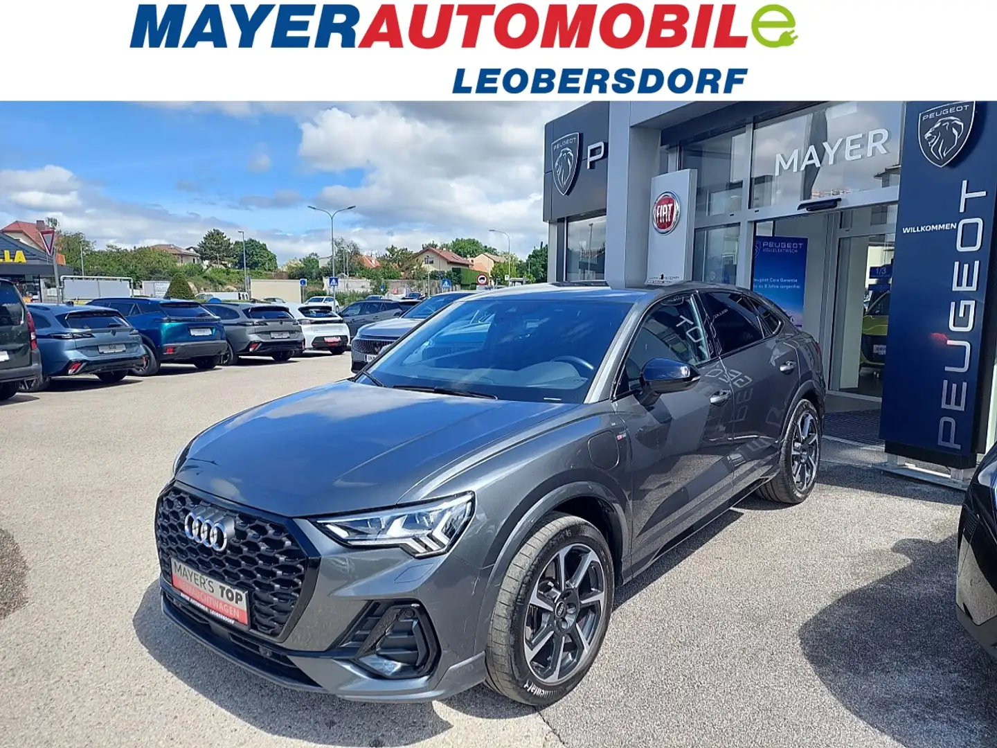 Audi Q3 Sportback 45 TFSI e S-tronic S-line Grau - 1