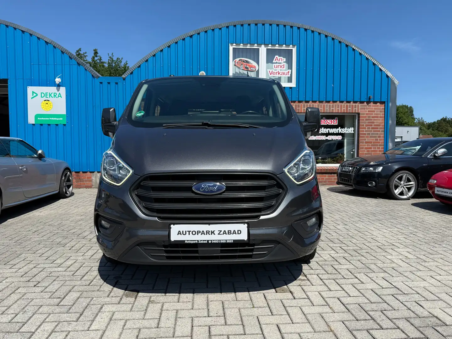 Ford Transit Custom 310 L1 Tourneo Titanium Gris - 1