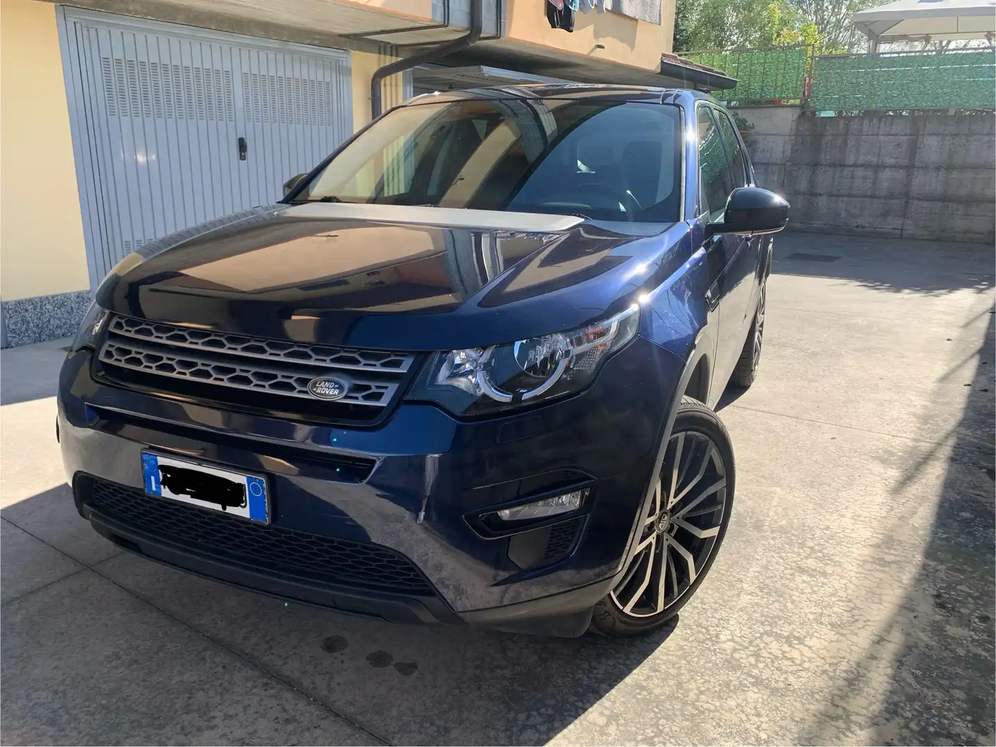 Land Rover Discovery Sport 2.2 td4 HSE awd 150cv - 1