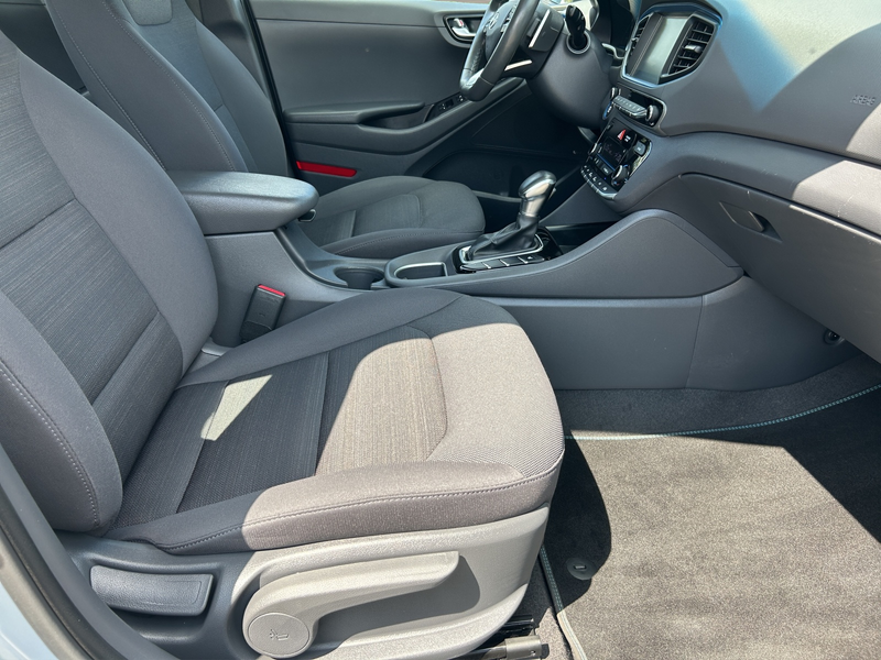 Hyundai IONIQ 1.6 GDI Hybrid Style NAVI LED LM — photo 13