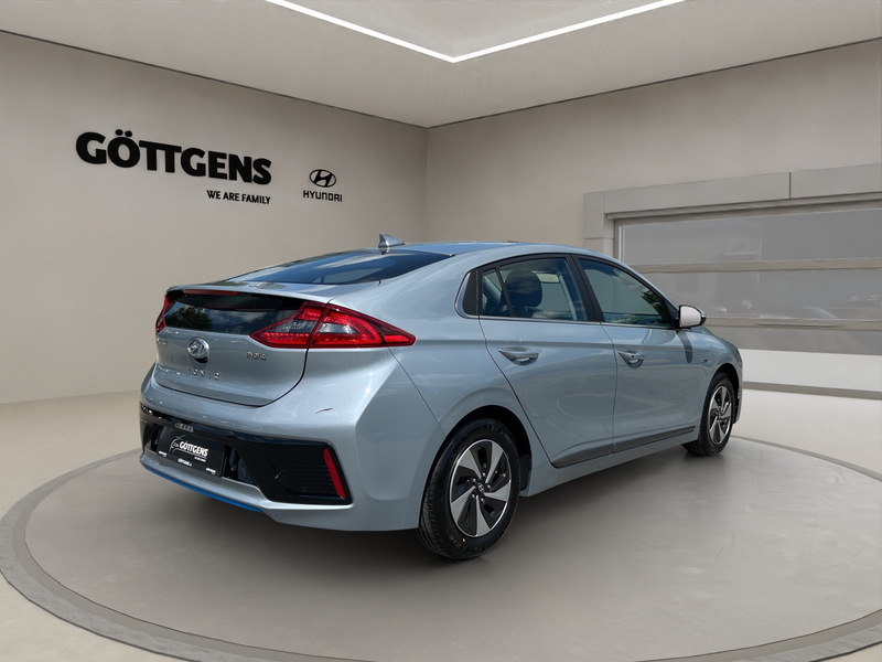 Hyundai IONIQ 1.6 GDI Hybrid Style NAVI LED LM — photo 4