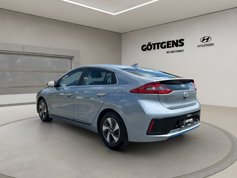 Hyundai IONIQ 1.6 GDI Hybrid Style NAVI LED LM — photo 3