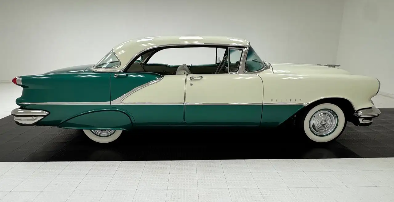 Oldsmobile Holiday 4 Door Hardtop, foto 6