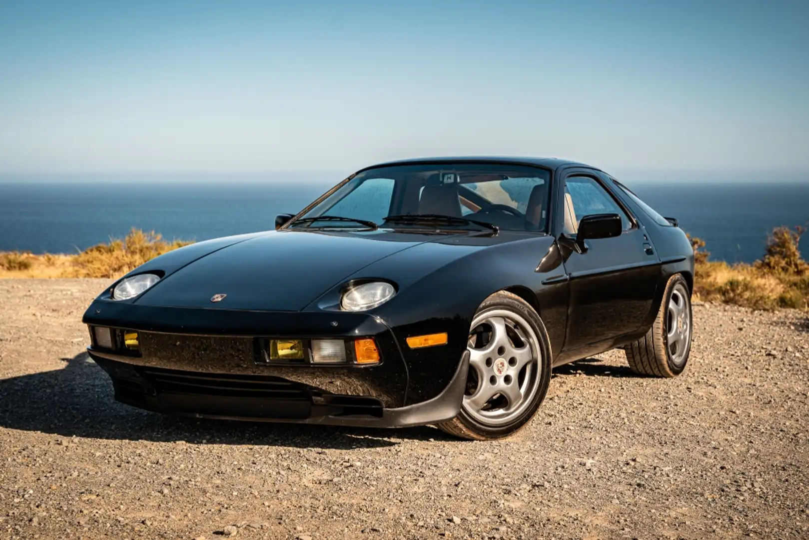 Porsche 928 4.7 S Negro - 2