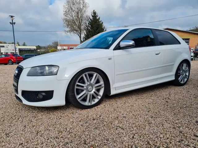 Audi S3 2.0 TFSI quattro