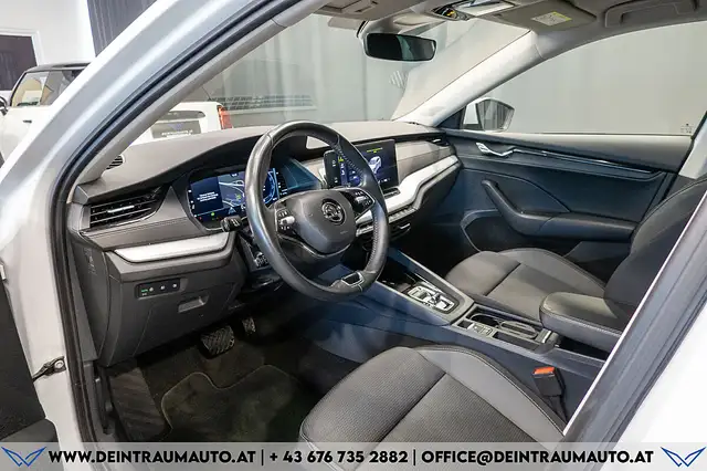 Skoda Octavia view 14