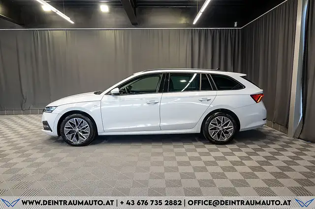 Skoda Octavia view 5