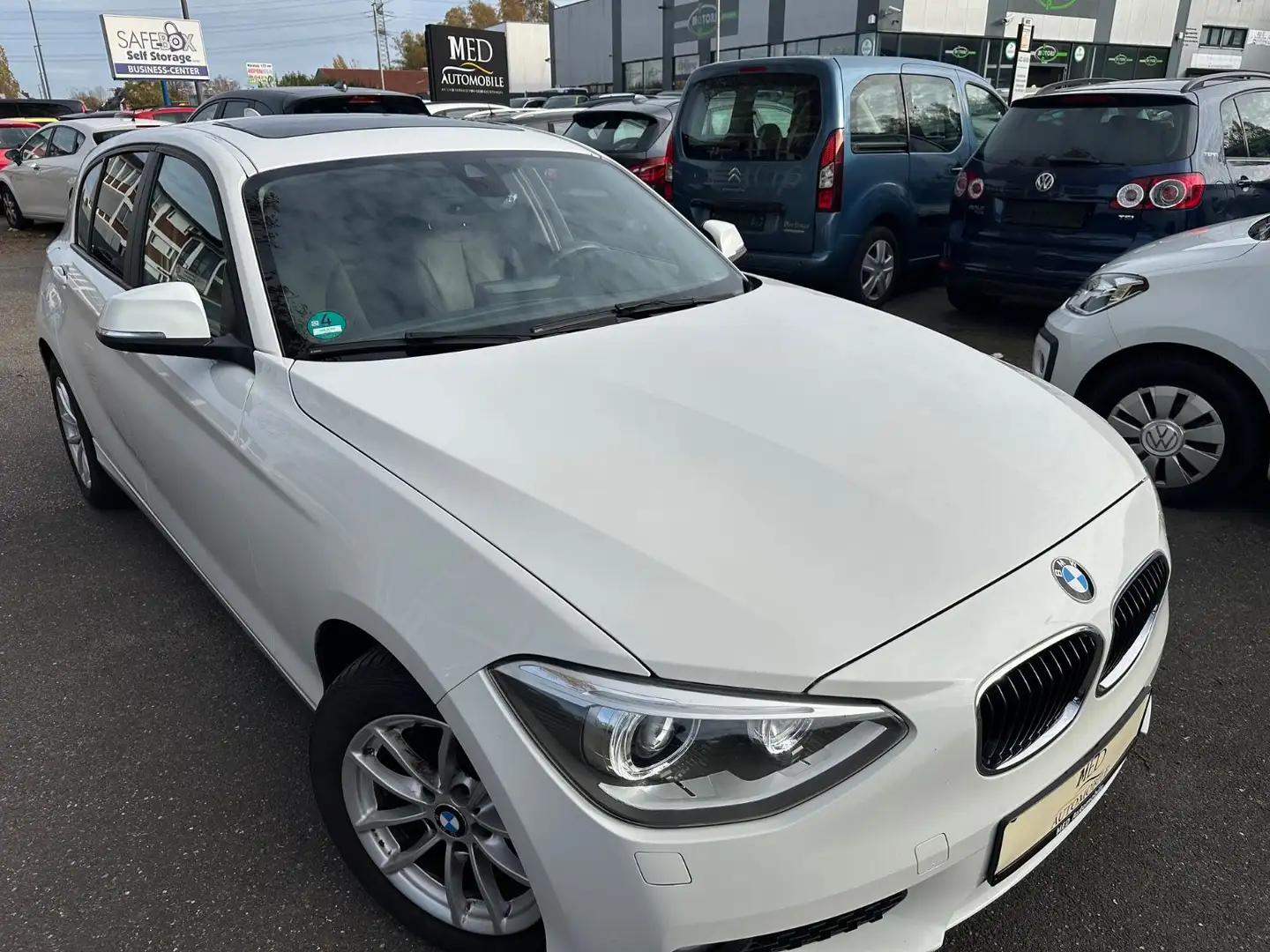 BMW 118 Baureihe 1 Lim. 5-trg. 118 i Blanco - 1