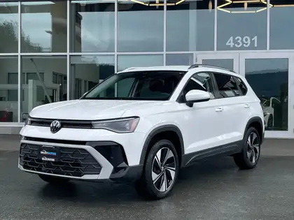 2025 Volkswagen Taos SE 4Motion