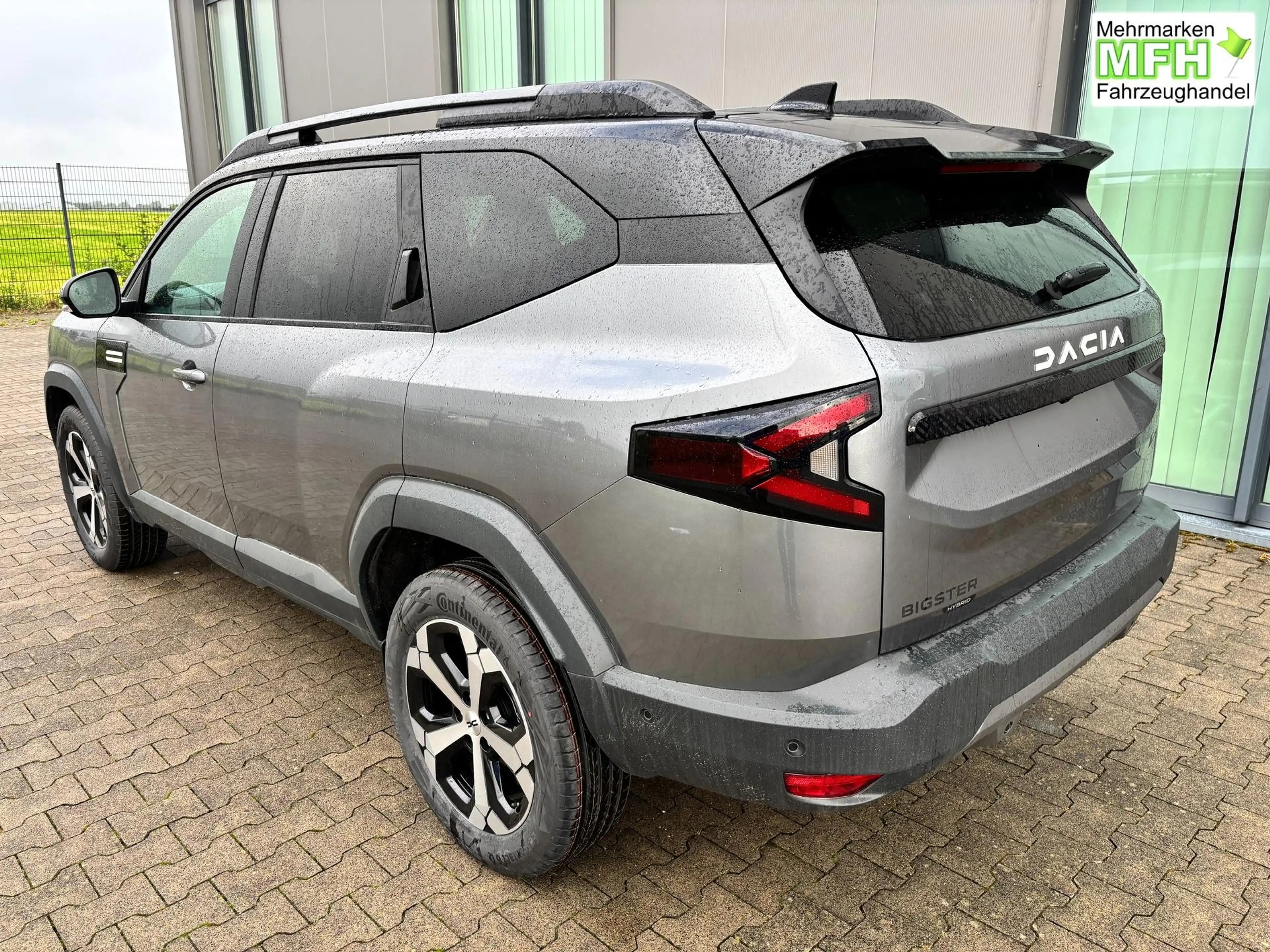 Dacia Bigster Journey FULL-HYBRID 155 (Benzin+Elektro), GRAU-... — photo 7