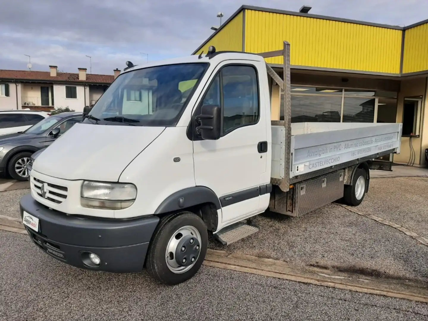 Renault Mascott 130.35 2.8 dCi PL Cabinato N°BL437 Weiß - 1