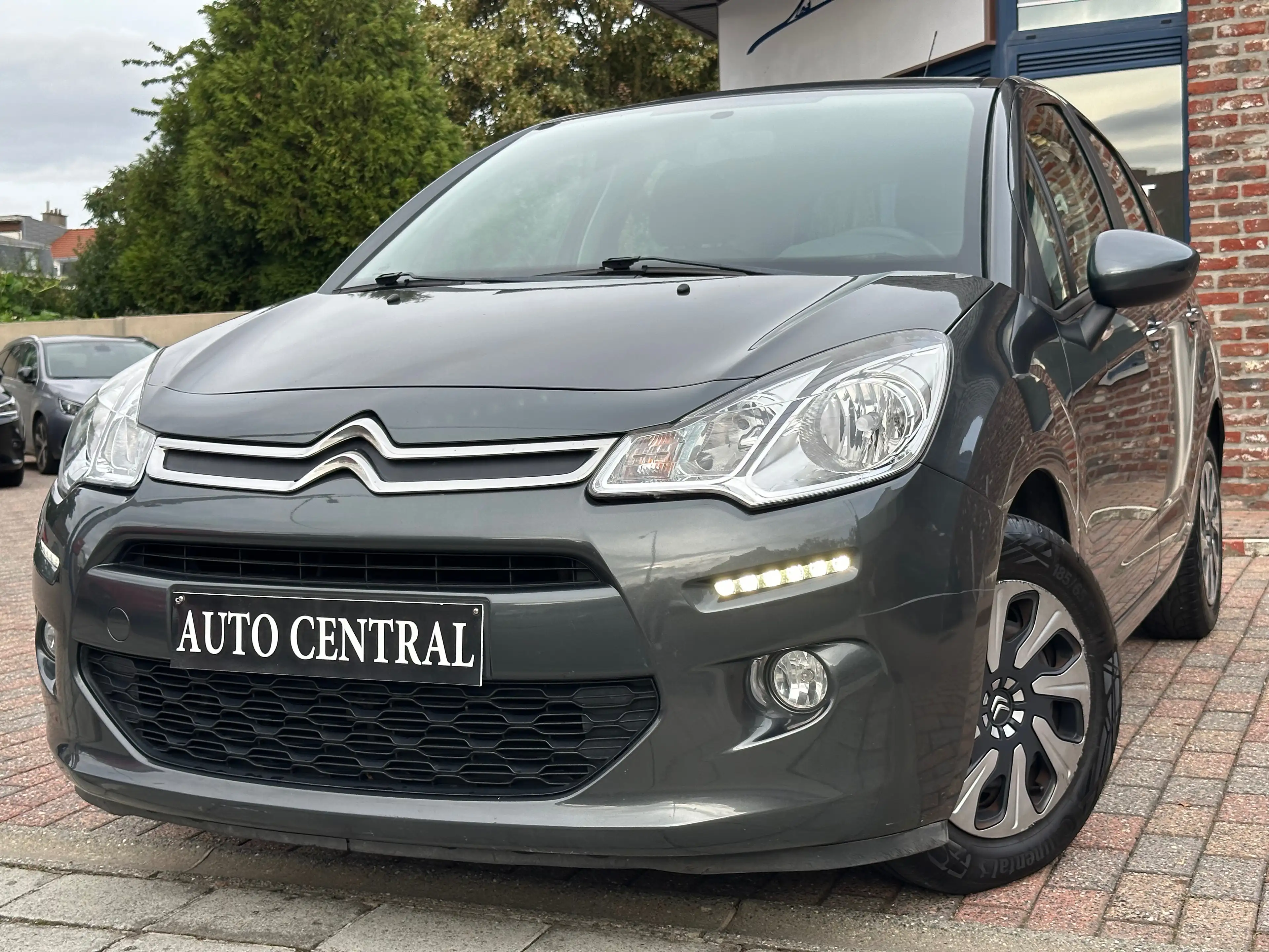 Citroen C3 AUTOMATIQUE*AIRCO*NAVI*TEL*CRUISE*EURO6b!!