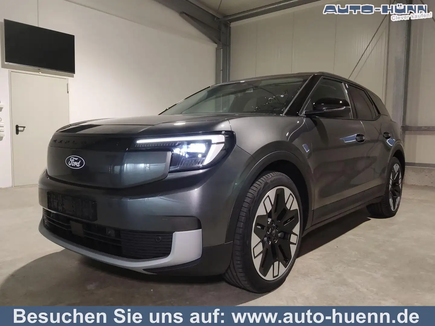 Ford Explorer Limited Edition Extended Range 79kWh 204PS Auto... Grigio - 1