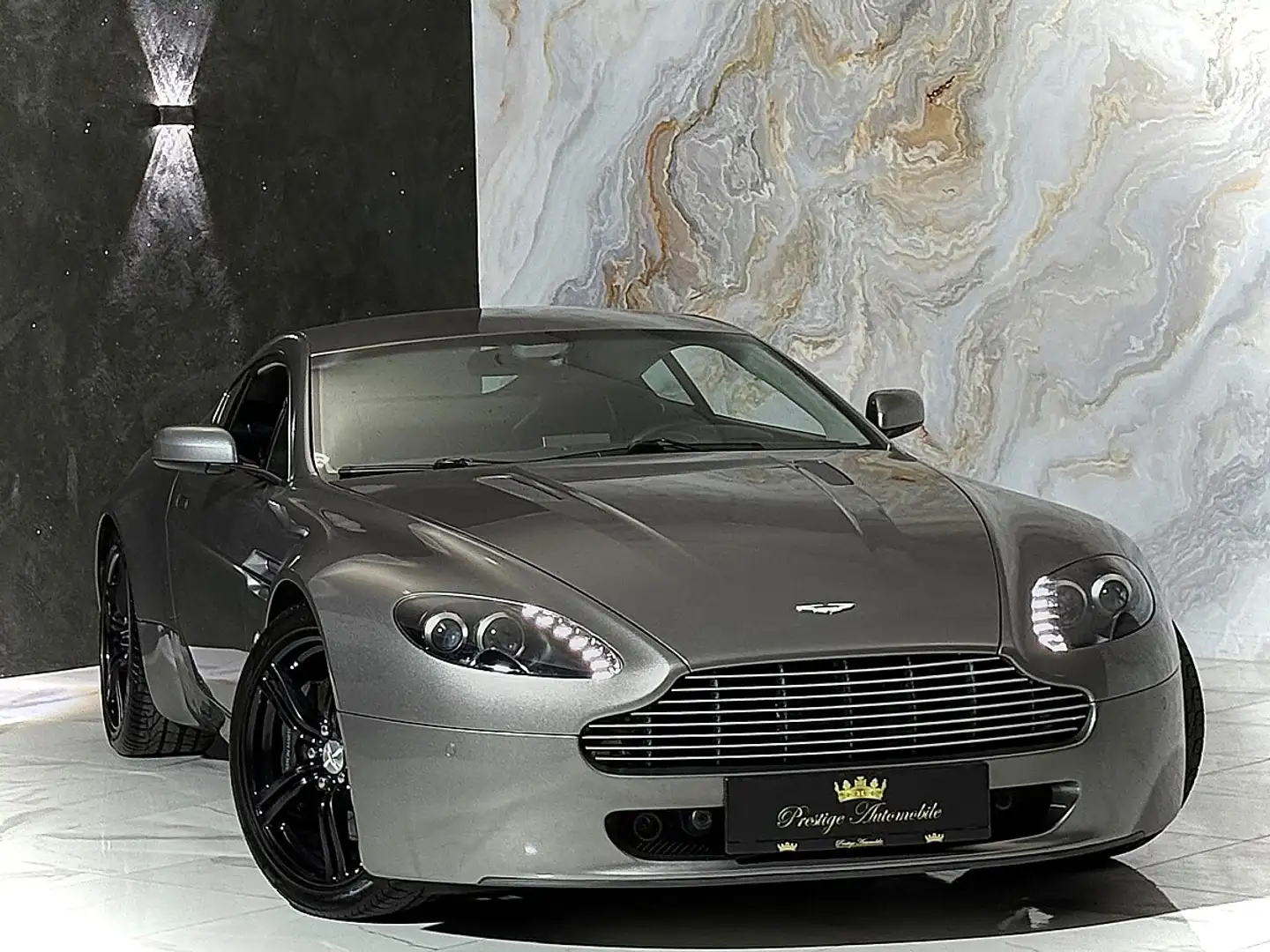 Aston Martin Vantage V8 S 426PS Coupe * DOKTOR VORBESITZ * LÜCKENLOS... Grau - 2