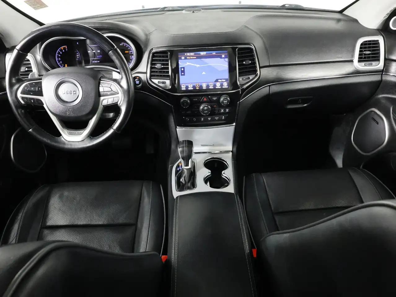 Jeep Grand Cherokee снимка Jeep Grand Cherokee