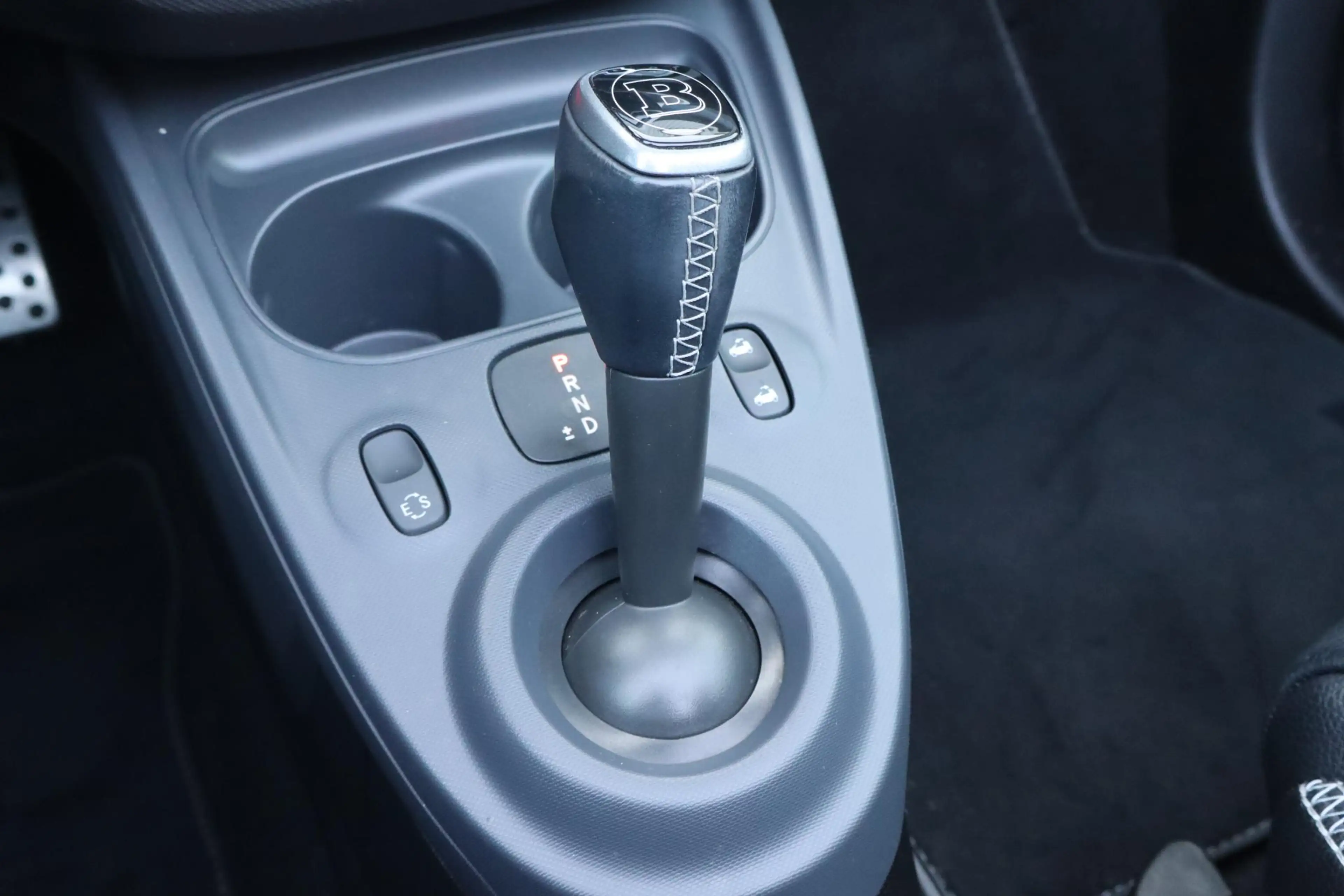 smart forTwo cabrio 1.0 Turbo BRABUS Xclusive — photo 22