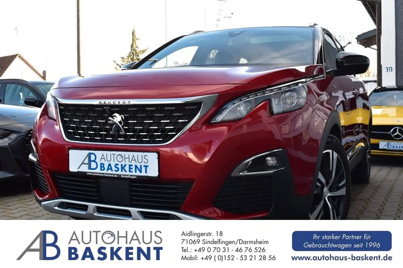Peugeot 5008 GT-LINE*PANORAMA*7-SITZER*LED*LEDER*SHZ*AHK Rot - 1